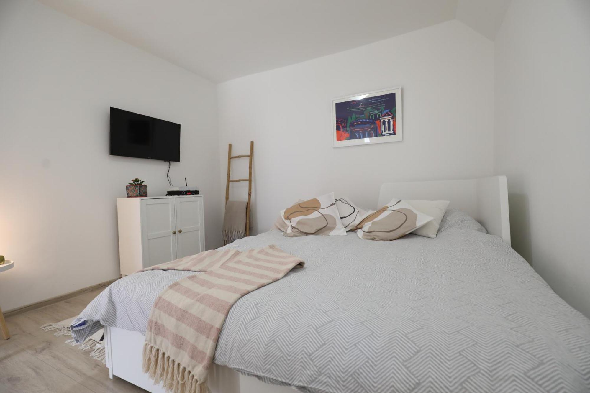 Apartment Mir PUY Eksteriør bilde