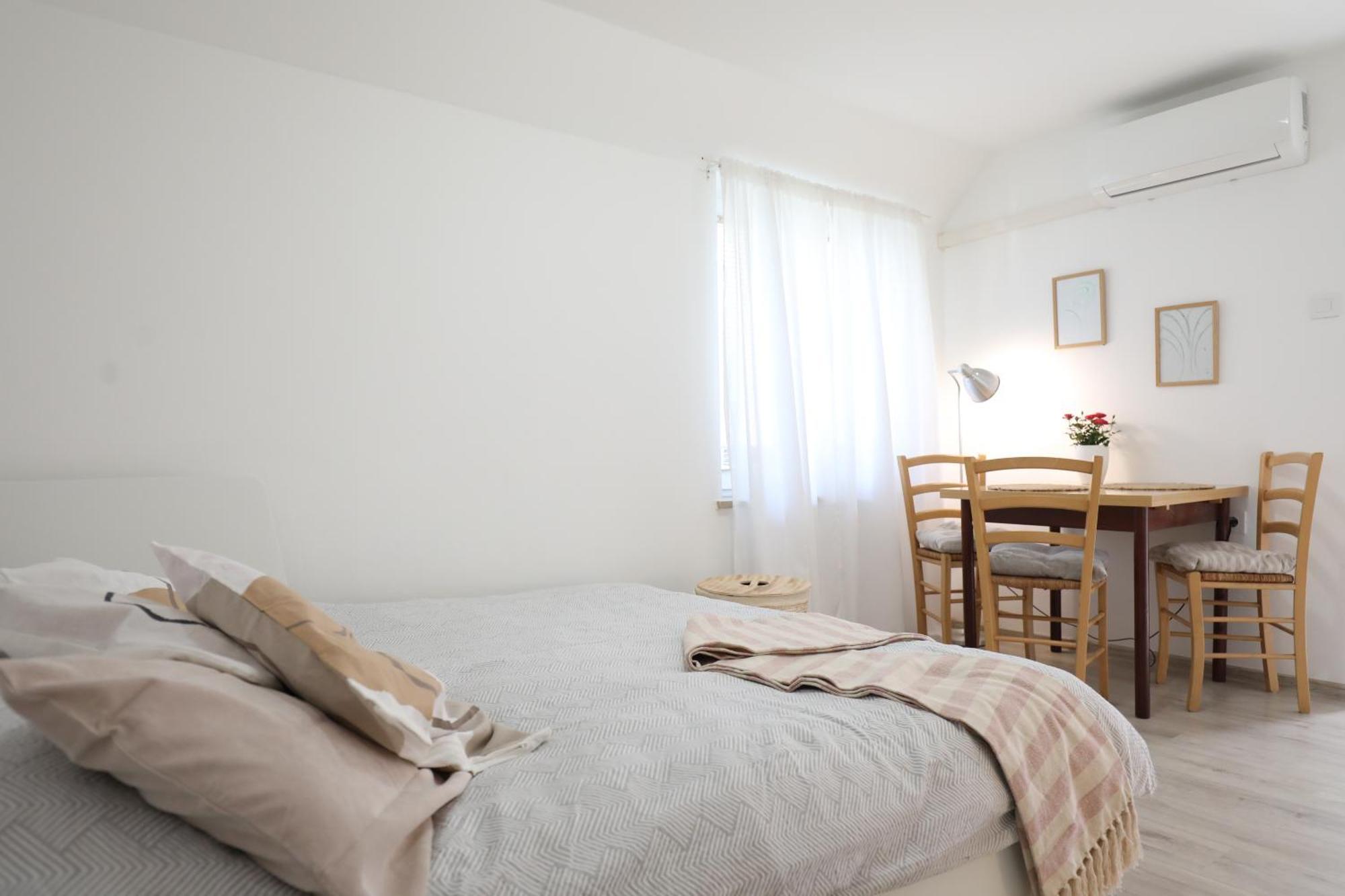 Apartment Mir PUY Eksteriør bilde