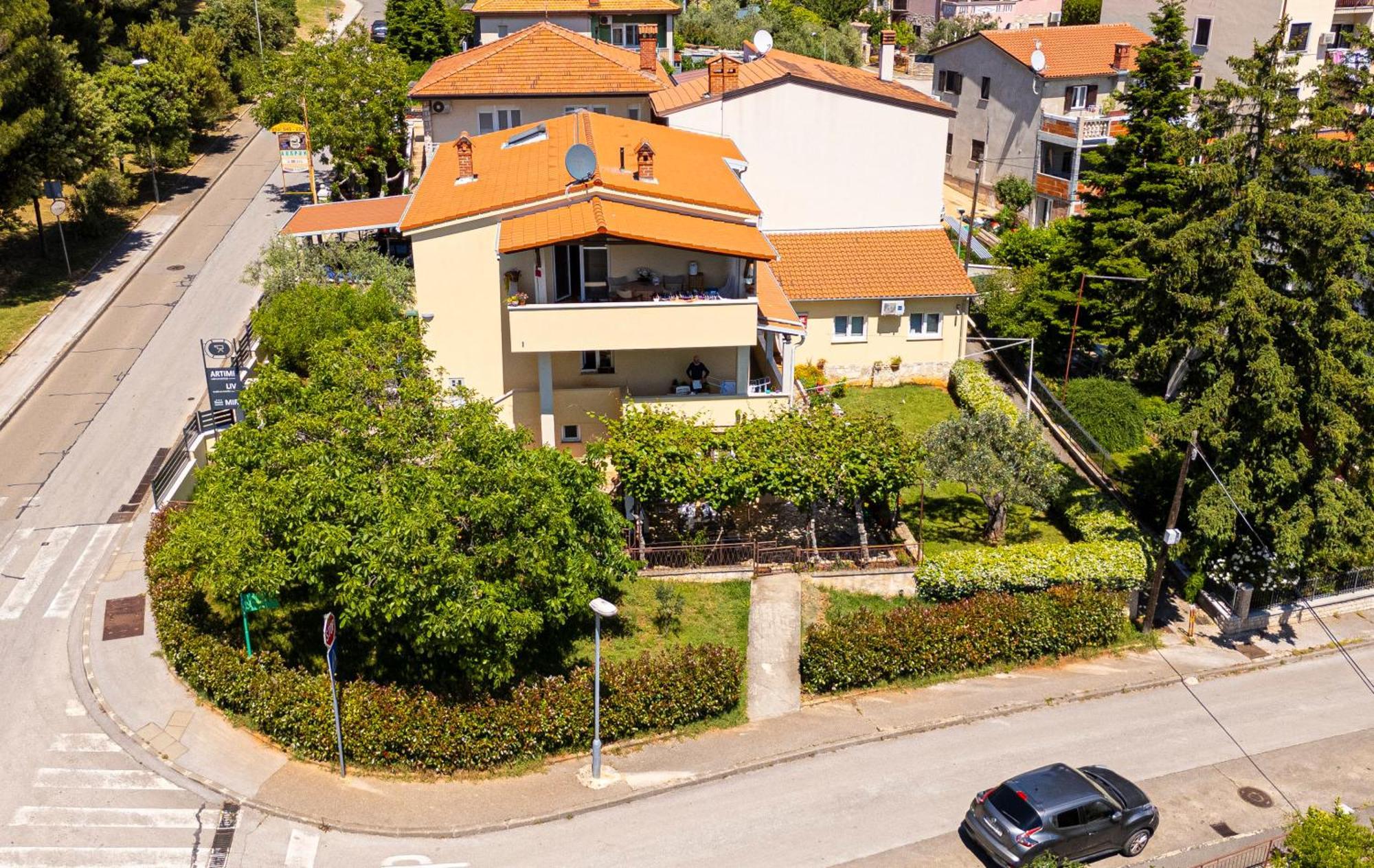Apartment Mir PUY Eksteriør bilde