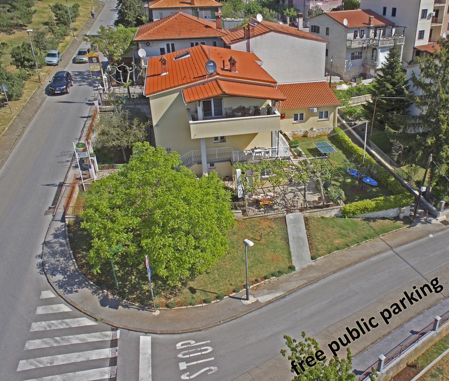 Apartment Mir PUY Eksteriør bilde